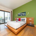 بيت للعطل In Marina Rubicon With Pool *