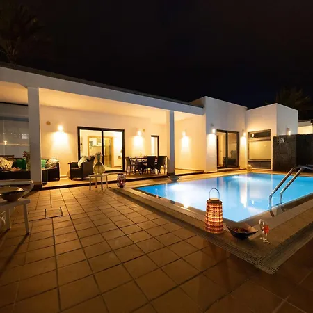 Hébergement de vacances In Marina Rubicon With Pool *