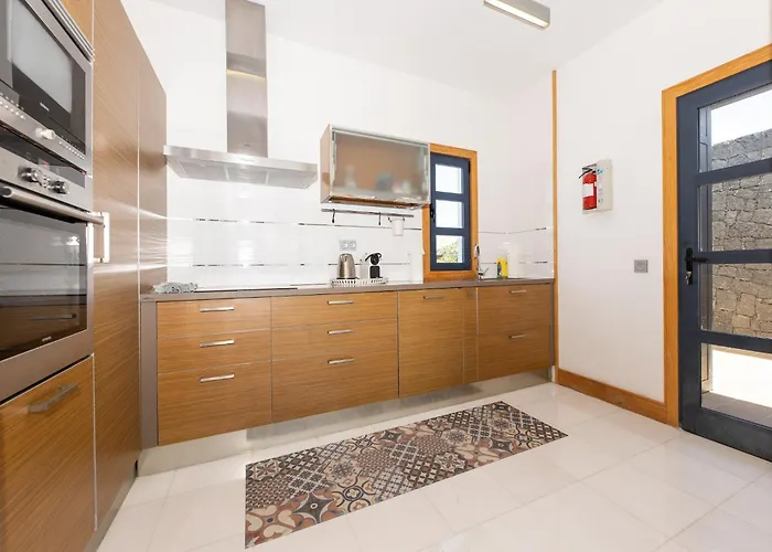 בית נופש In Marina Rubicon With Pool פלאיה בלנקה