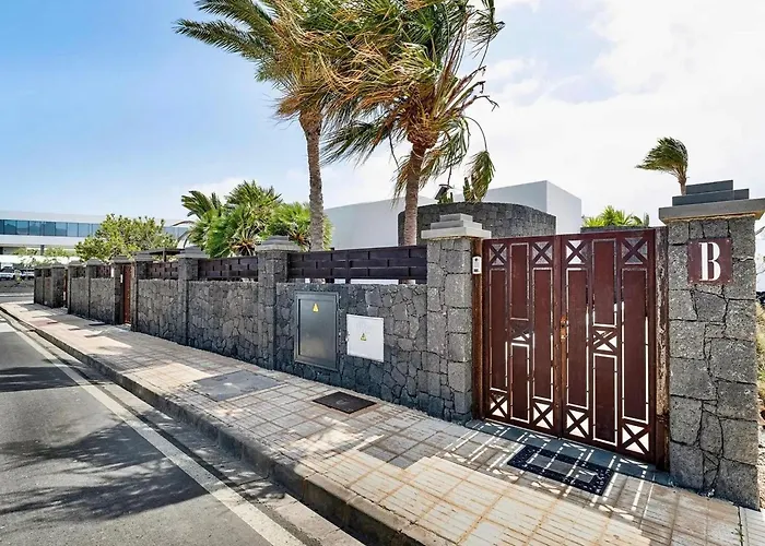 בית נופש In Marina Rubicon With Pool פלאיה בלנקה