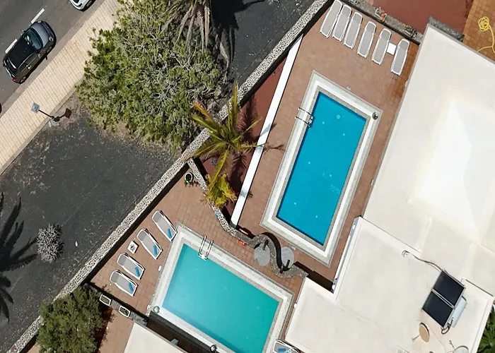 In Marina Rubicon With Pool בית נופש